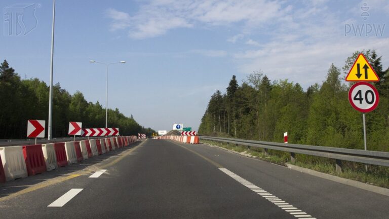 Dr Prawko odpowiada: Czy w przedstawionej sytuacji odległość od znaku o…