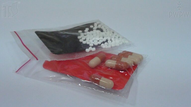 Dr Prawko odpowiada: Czy substancje psychoaktywne (m. in. „dopalacze”) …