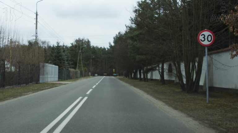 Dr Prawko odpowiada: Czy zakaz określony tym znakiem obowiązuje Cię do …