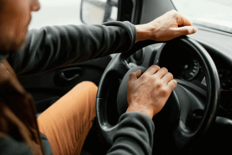 ABS, ASR, ESP – jak to rozróżnić?